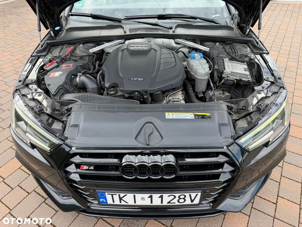Audi A4 Avant 2.0 TFSI ultra S tronic sport - 23