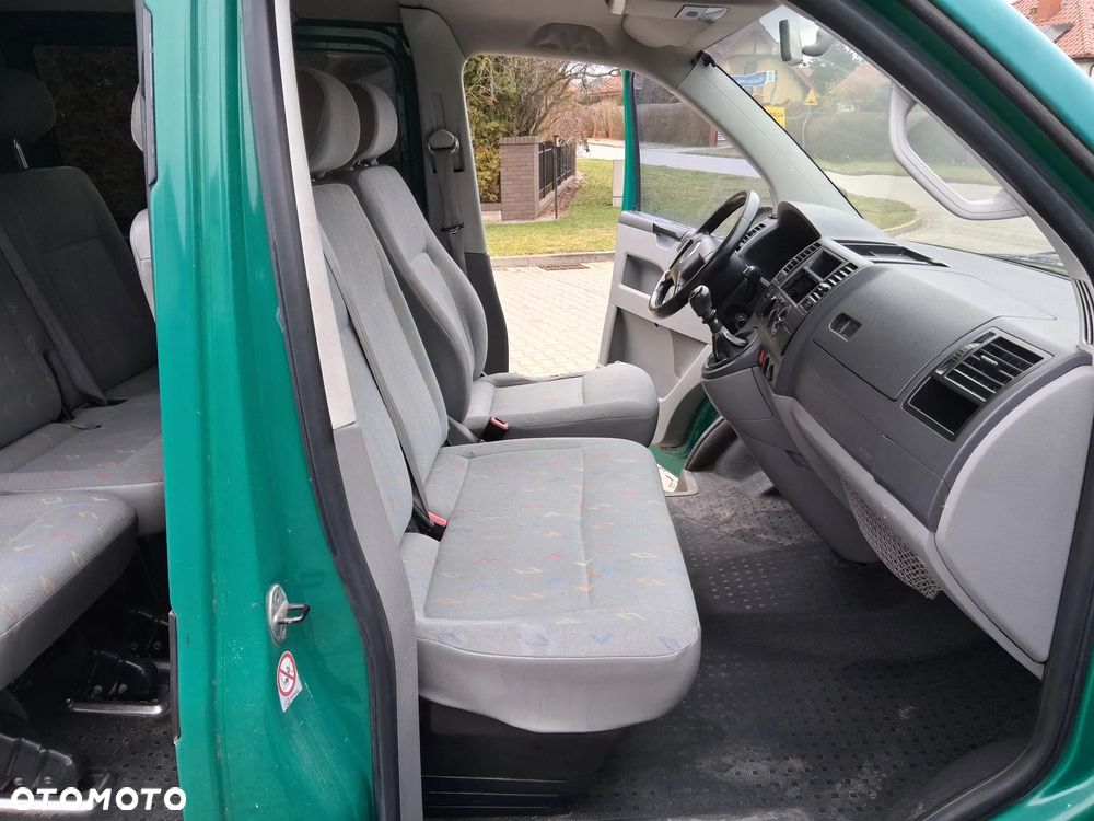 Volkswagen Transporter - 9