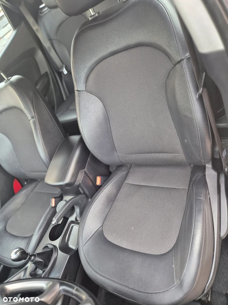 Hyundai ix35 1.6 GDI Premium 2WD - 13
