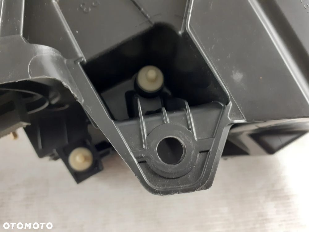 Volvo S\V90 prawa lampa full led 17-22 r.31655753 - 7