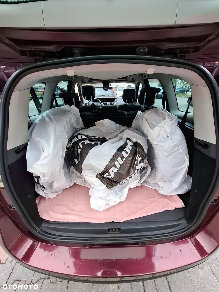 Renault Scenic - 10