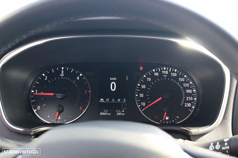 Renault Mégane Sport Tourer 1.5 Blue dCi Limited - 29