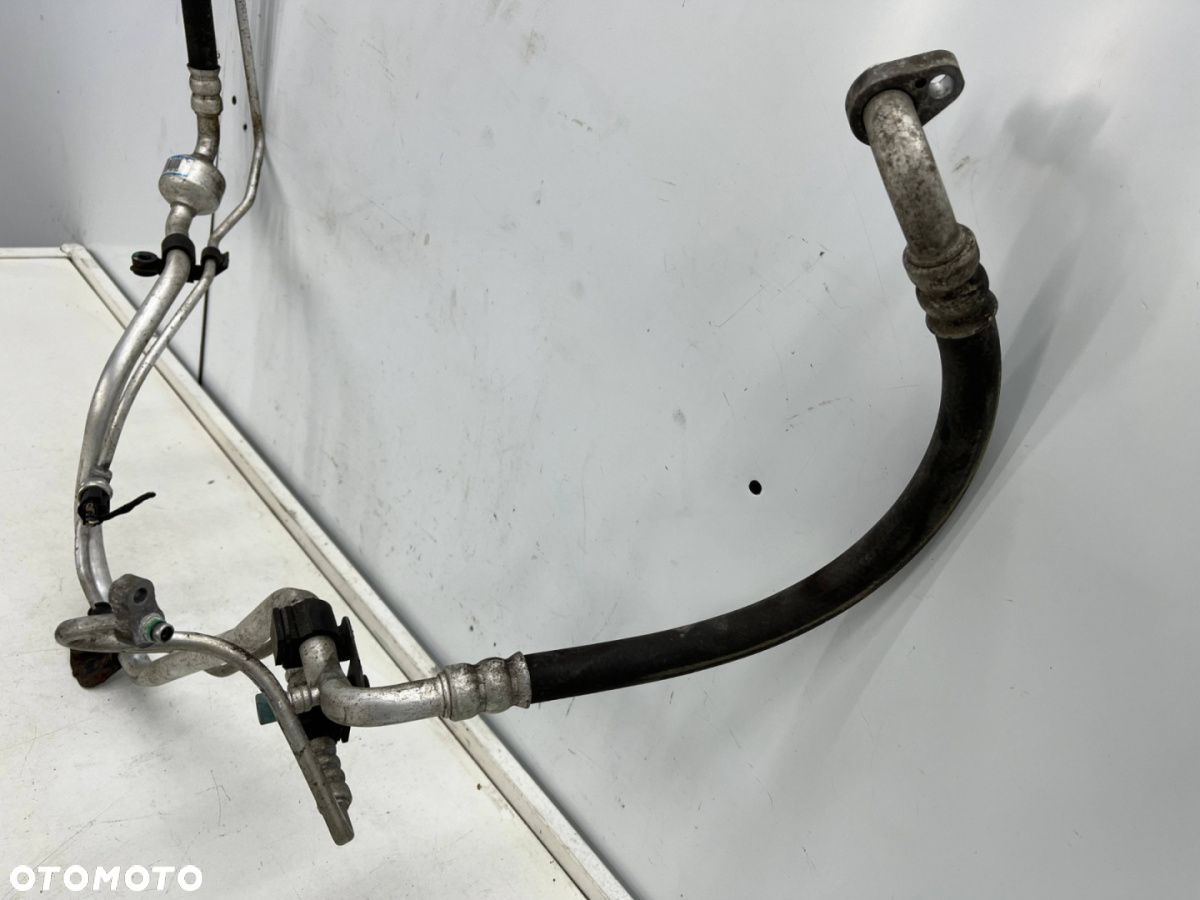Rura Hyundai i30 I FD 07-12r. 1.4b benzyna przewód wąż klimatyzacji 97775-2R000 - 2