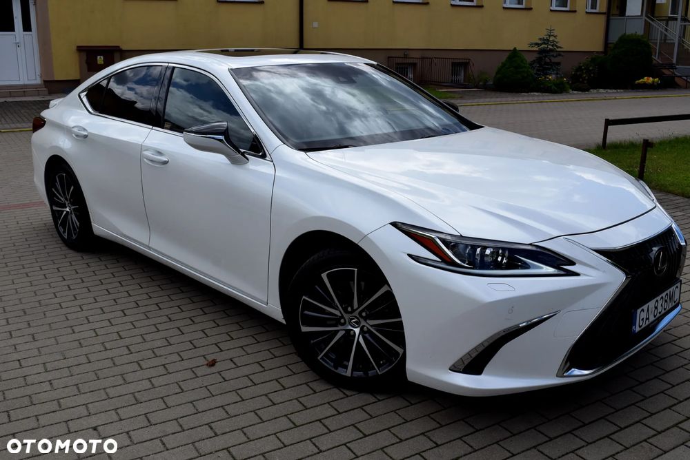 Lexus ES 300h Prestige - 5