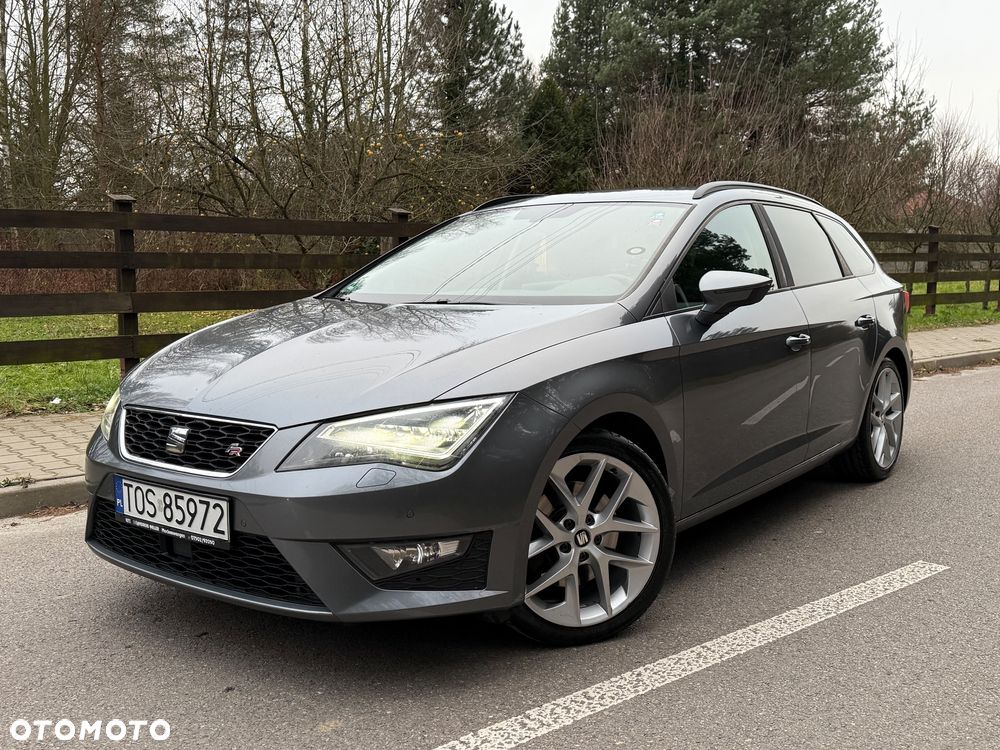 Seat Leon 2.0 TDI DPF Ecomotive FR - 1