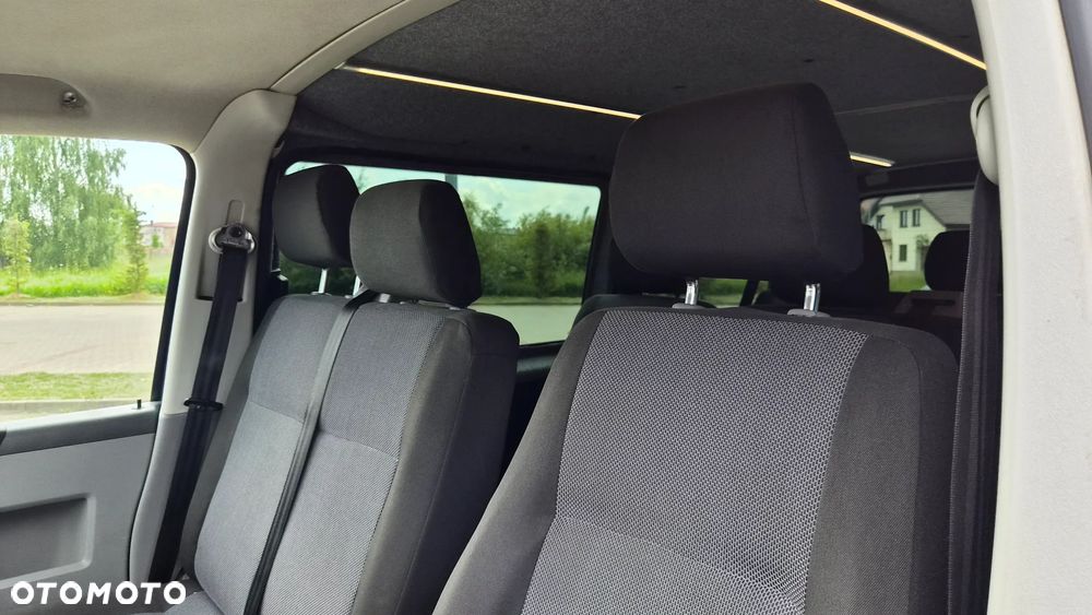Volkswagen Transporter Caravelle Kurz Comfortline - 13