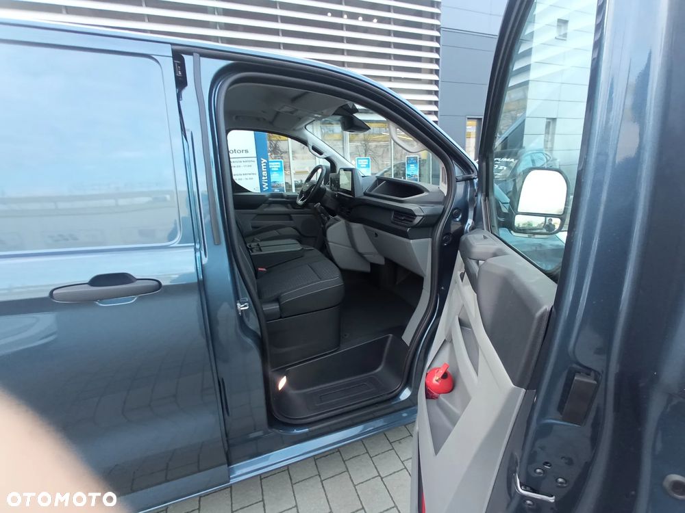 Ford Transit - 13