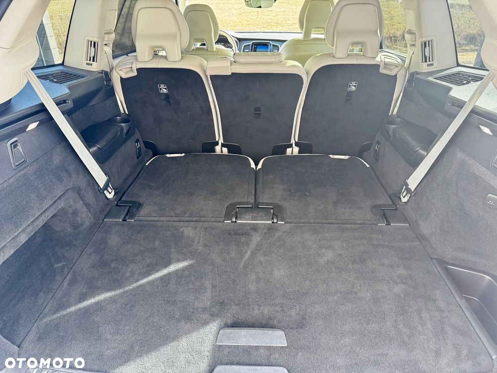 Volvo XC 90 T6 AWD Inscription 7os - 38
