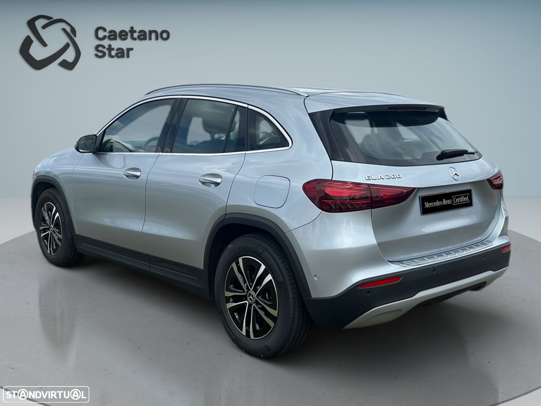 Mercedes-Benz GLA 200 Style - 7