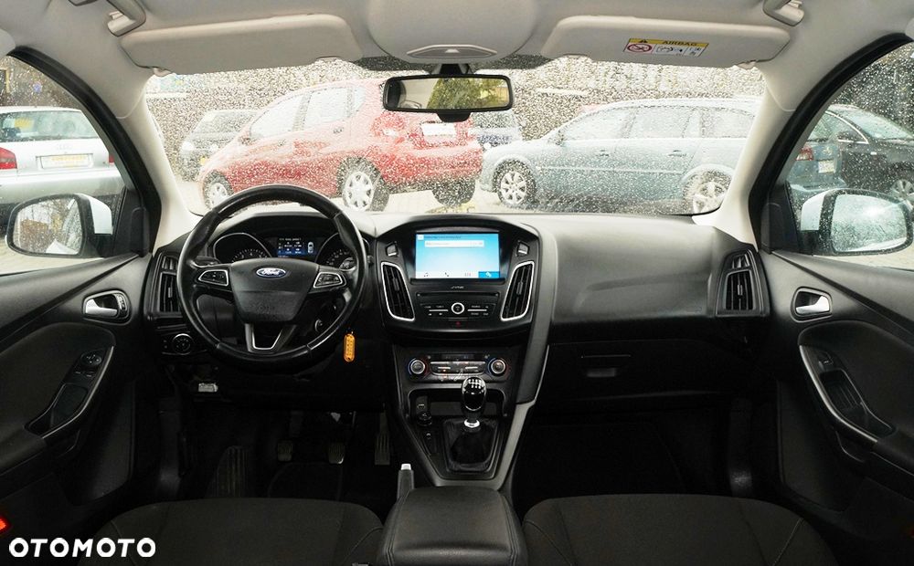 Ford Focus - 26