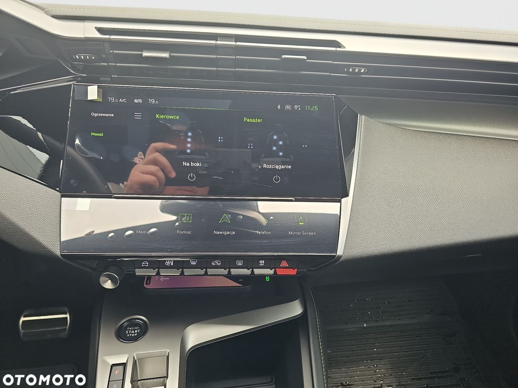 Peugeot 408 - 17