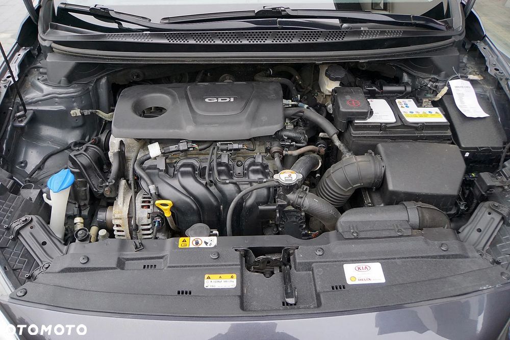 Kia Ceed 1.6 GDI Dream Team Edition - 19