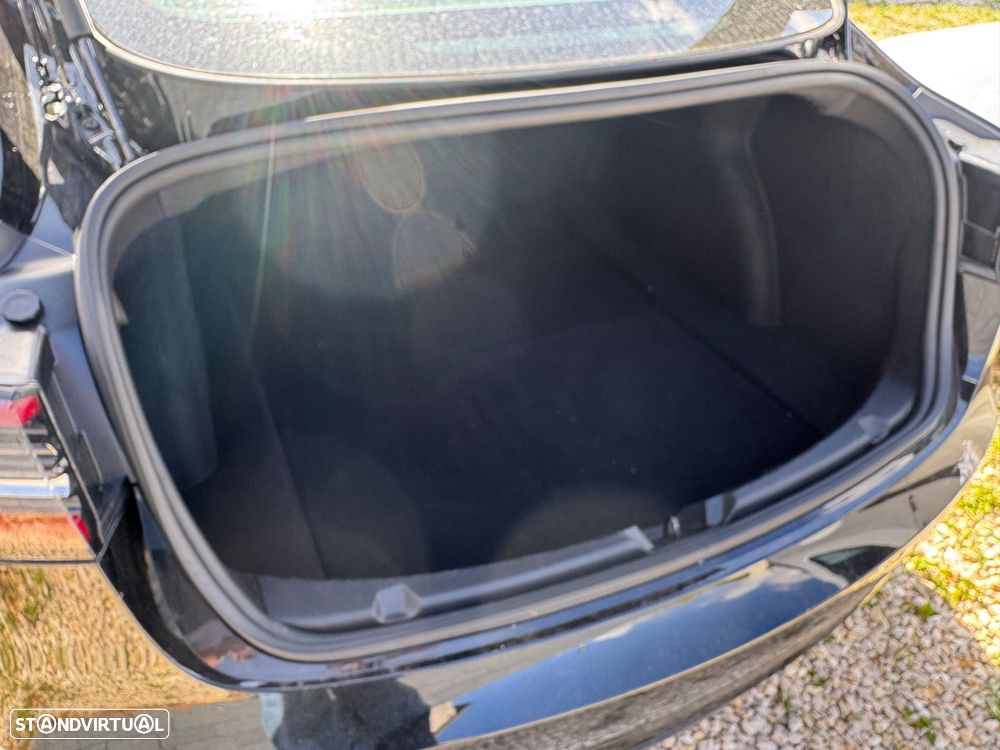 Tesla Model 3 Standard Range Plus RWD - 9