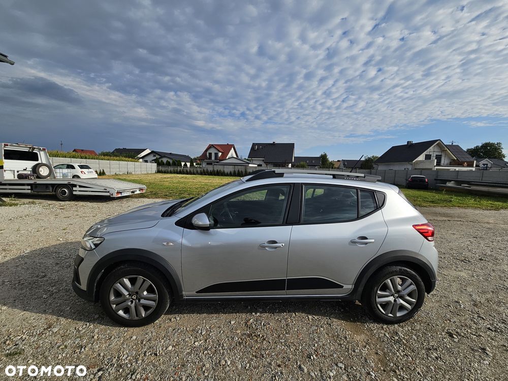 Dacia Sandero - 8