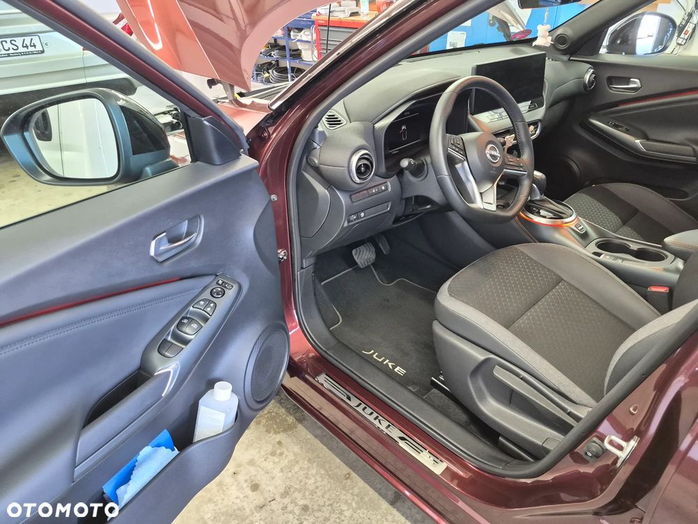 Nissan Juke 1.0 DIG-T N-Connecta DCT - 19
