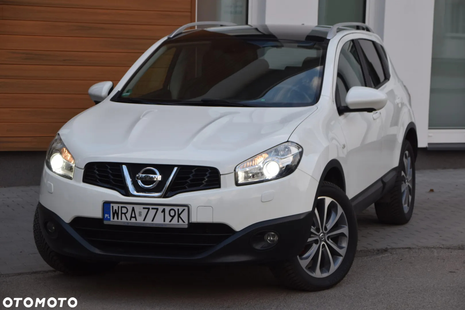Nissan Qashqai 1.6 DCi 4x4 Tekna - 3