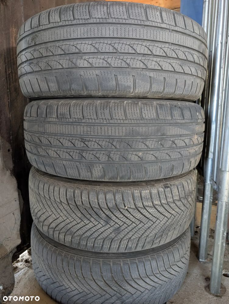 Ford Galaxy 2.0 Ghia - 10