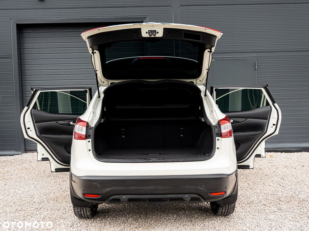 Nissan Qashqai 1.6 dCi Xtronic TEKNA+ - 13