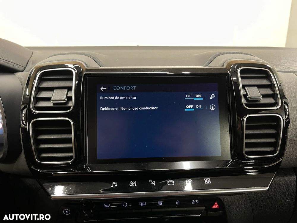 Citroën C5 Aircross 1.6 PHEV FWD 225 EAT8 Shine - 20
