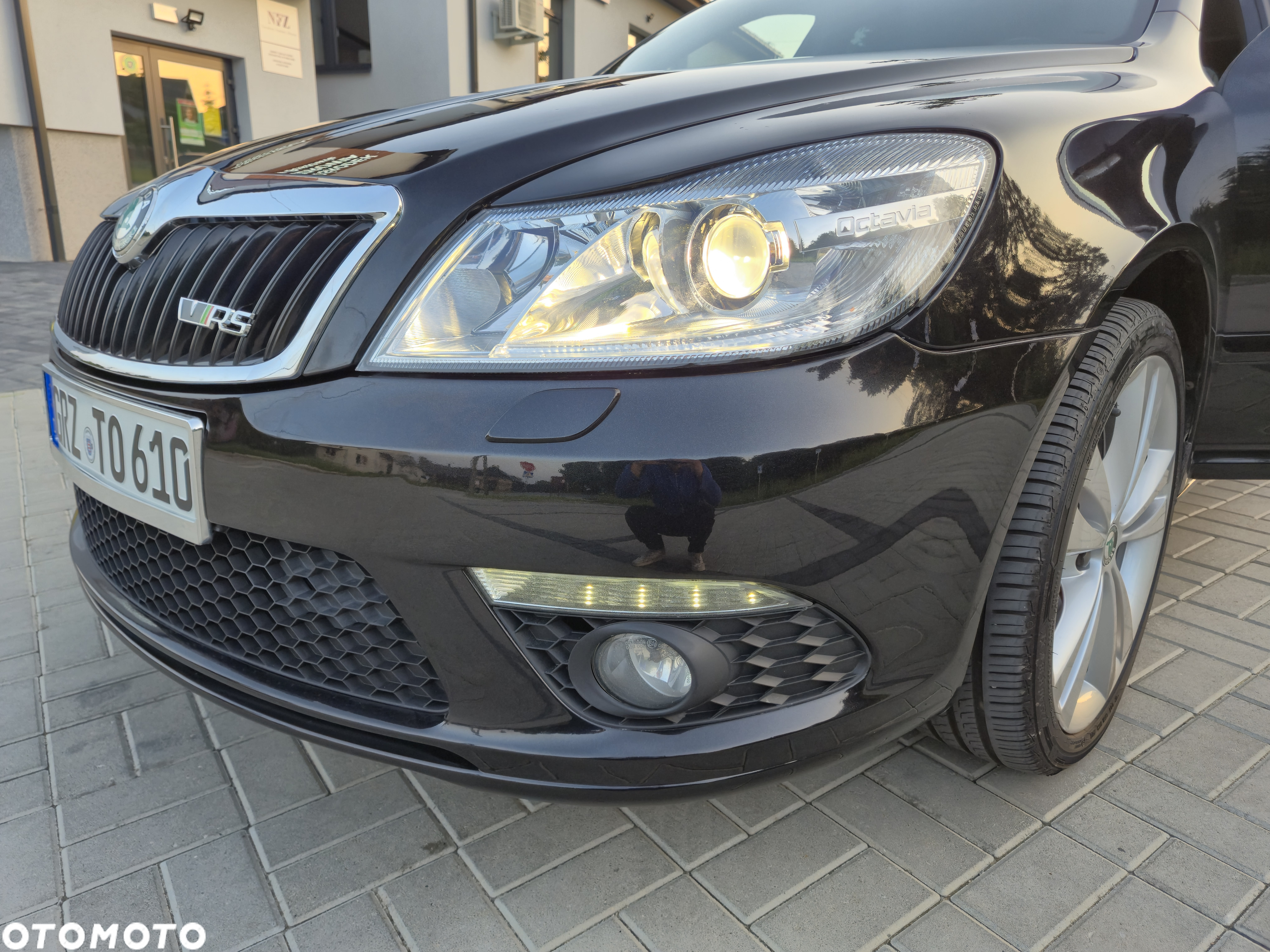 Skoda Octavia Combi 2.0 TSI RS - 31