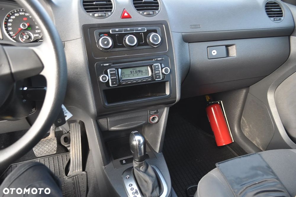 Volkswagen Caddy Maxi 1.6 TDI Comfortline DSG - 24