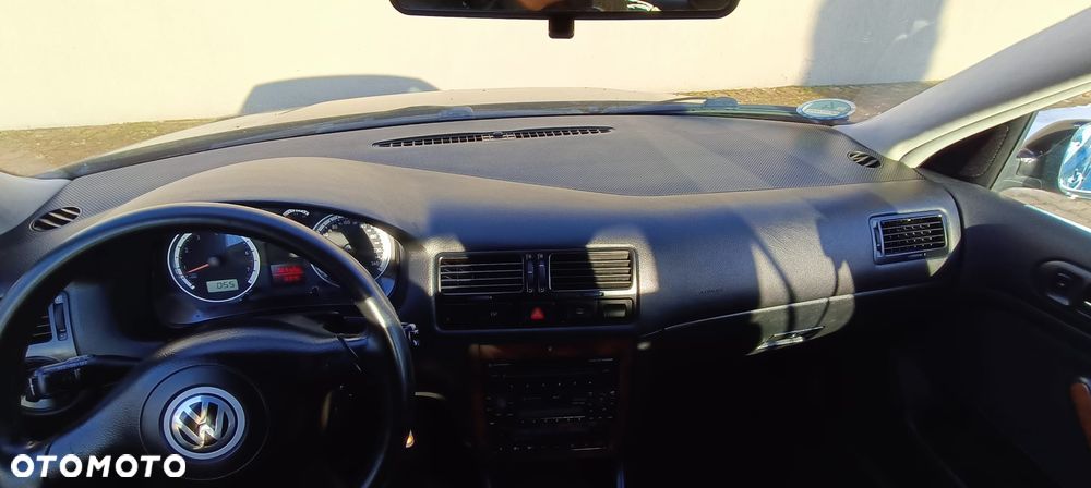 Volkswagen Bora 1.6 Comfortline - 23