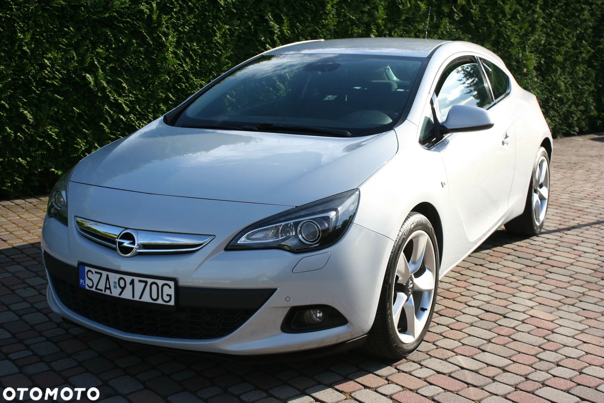 Opel Astra GTC 1.4 Turbo ecoFLEX Start/Stop - 1
