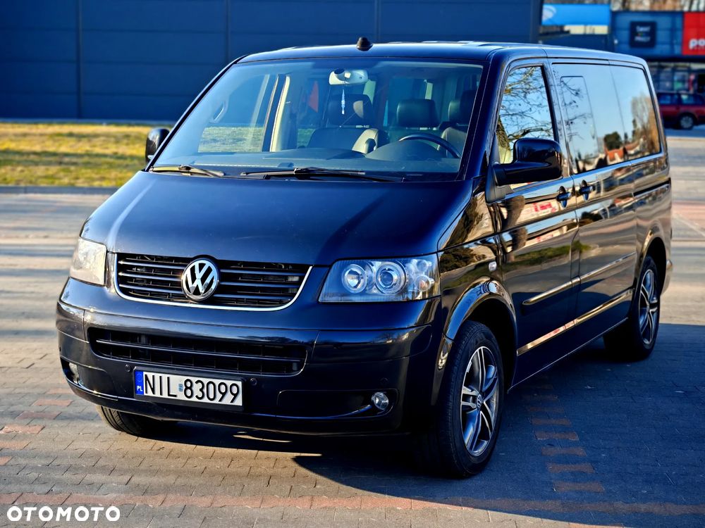 Volkswagen Multivan - 12