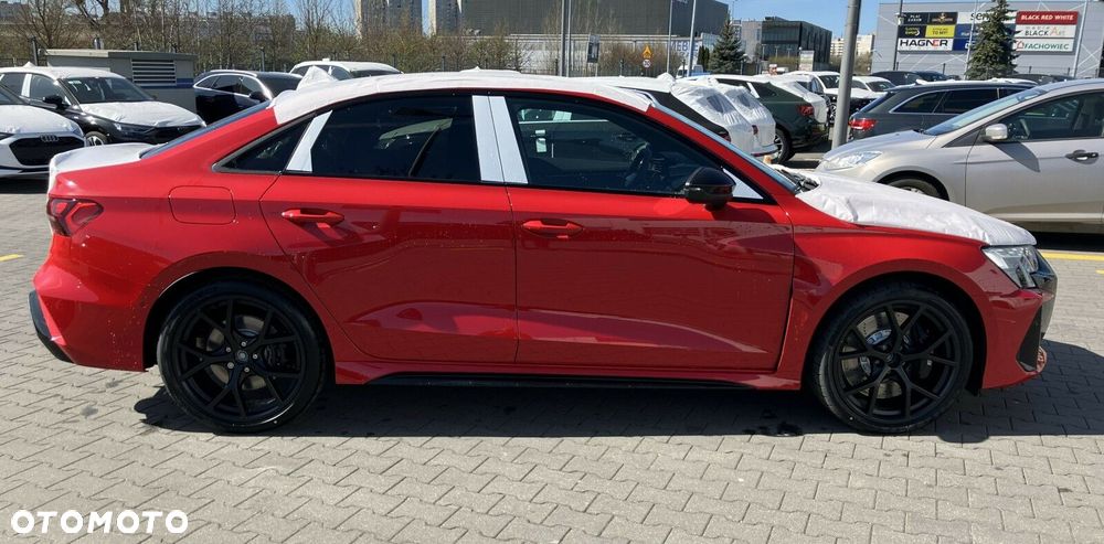 Audi RS3 Limousine - 9