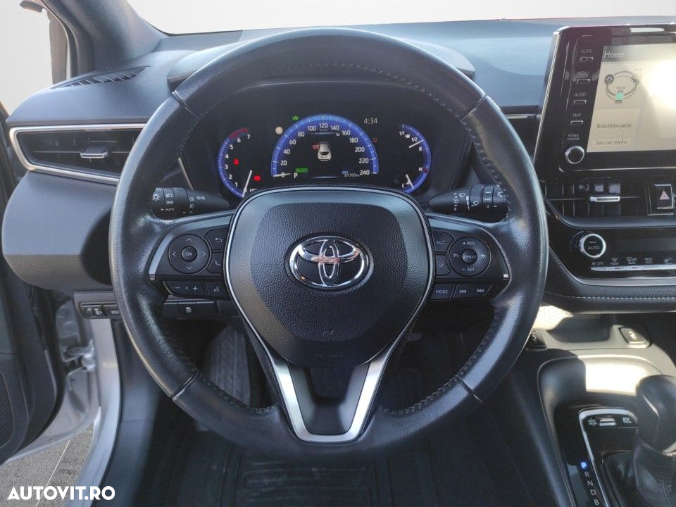 Toyota Corolla - 10