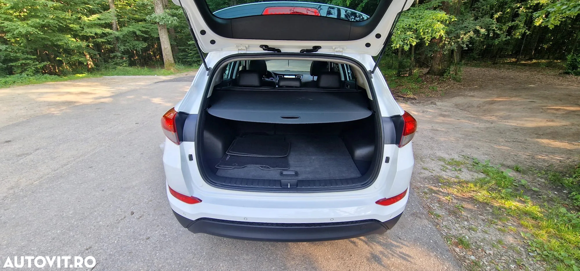 Hyundai Tucson blue 1.7 CRDi 2WD Passion Plus - 27