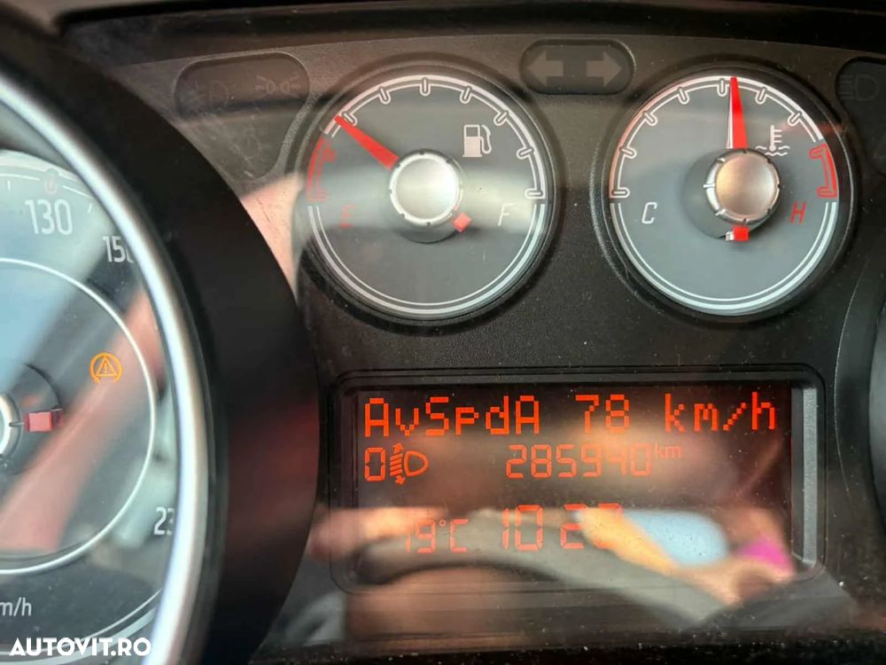 Fiat Punto 1.2 Classico - 4