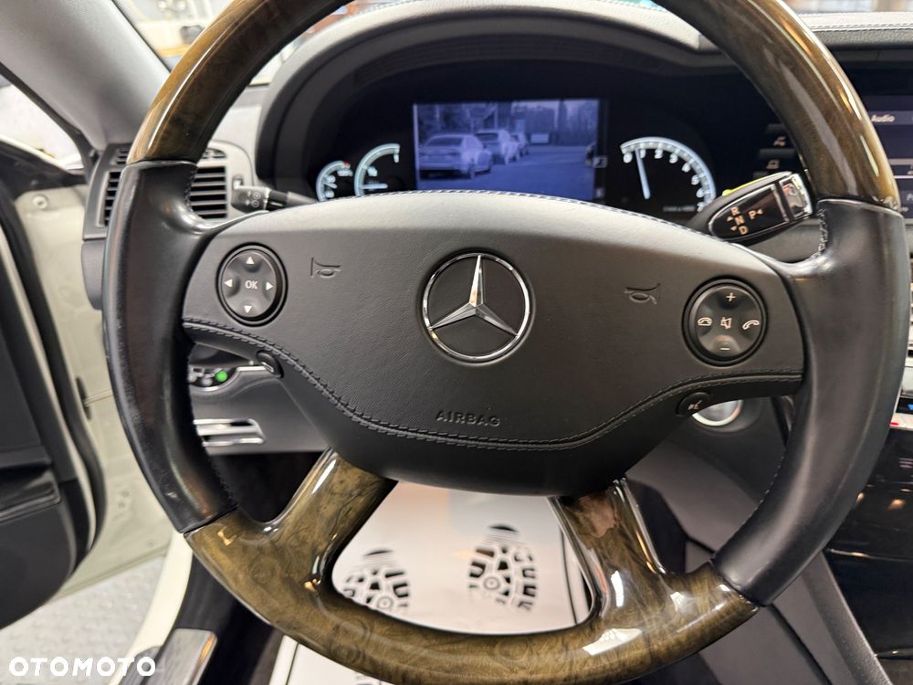 Mercedes-Benz CL 500 7G-TRONIC - 19