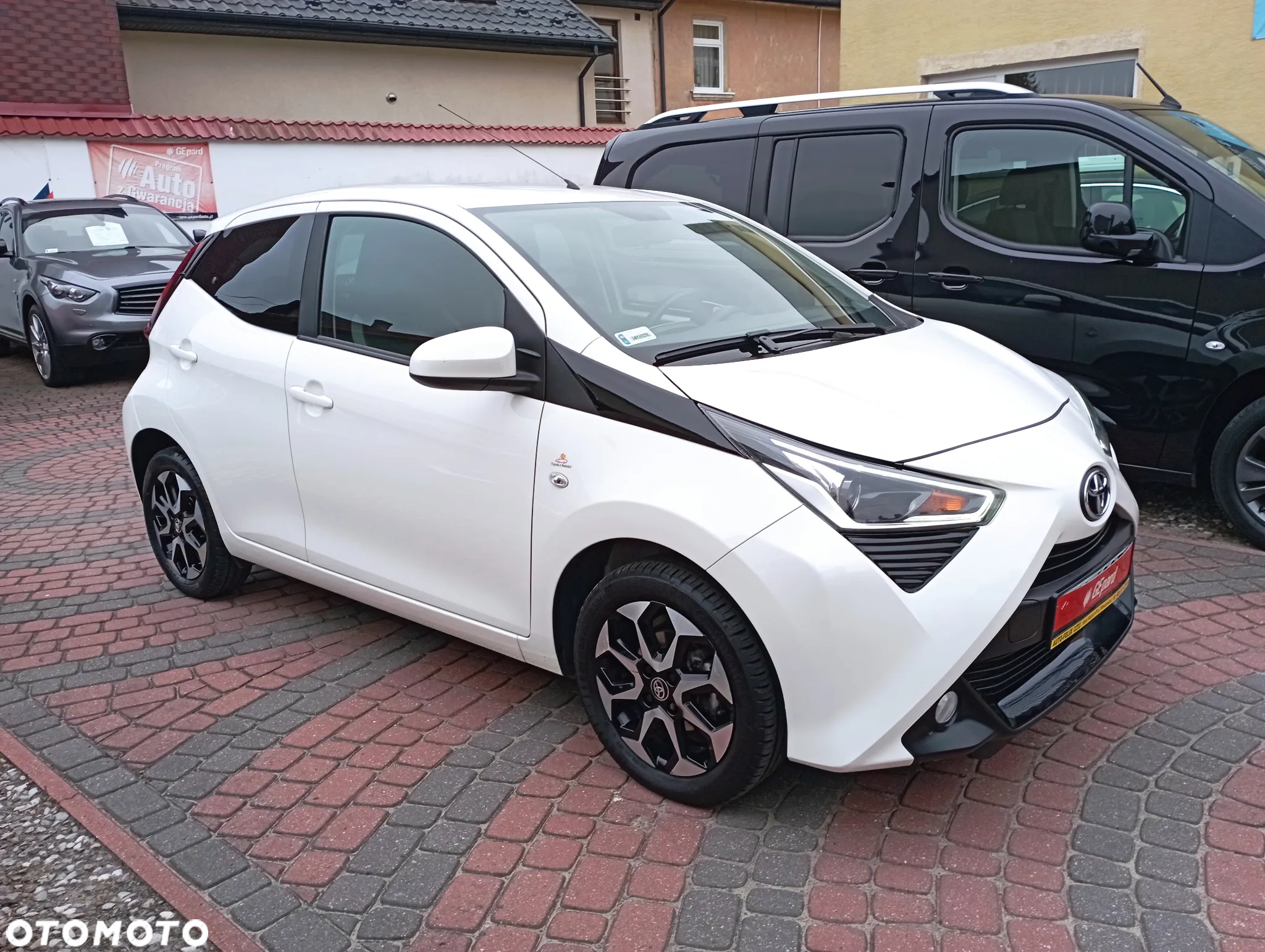Toyota Aygo 1.0 VVT-i Color Edition - 3