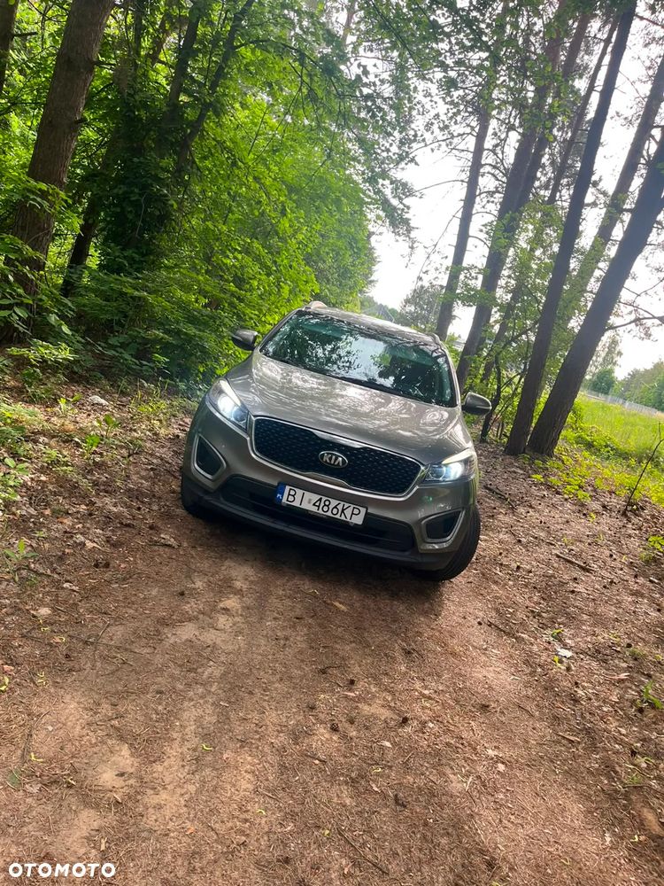 Kia Sorento - 2
