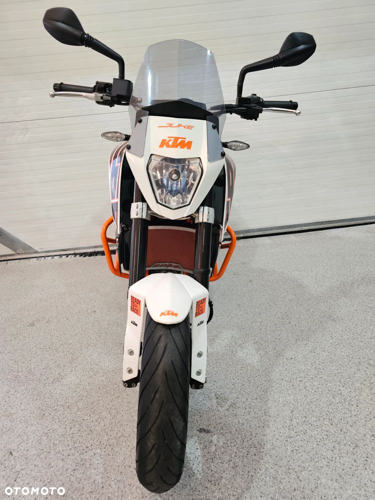 KTM Duke - 11