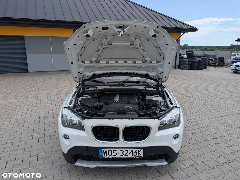 BMW X1 sDrive18d Sport Line - 19