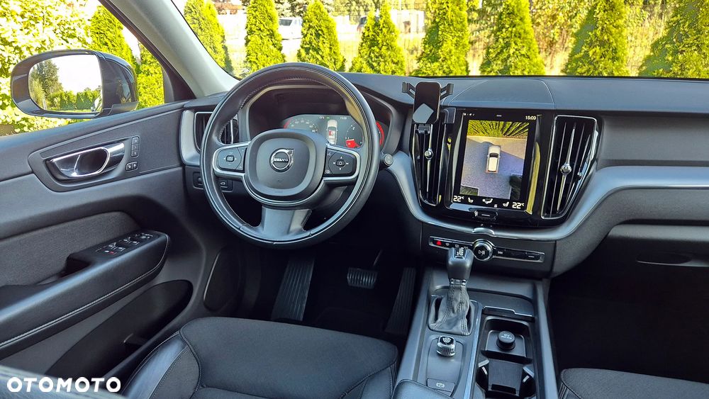 Volvo XC 60 D4 Momentum Pro - 14
