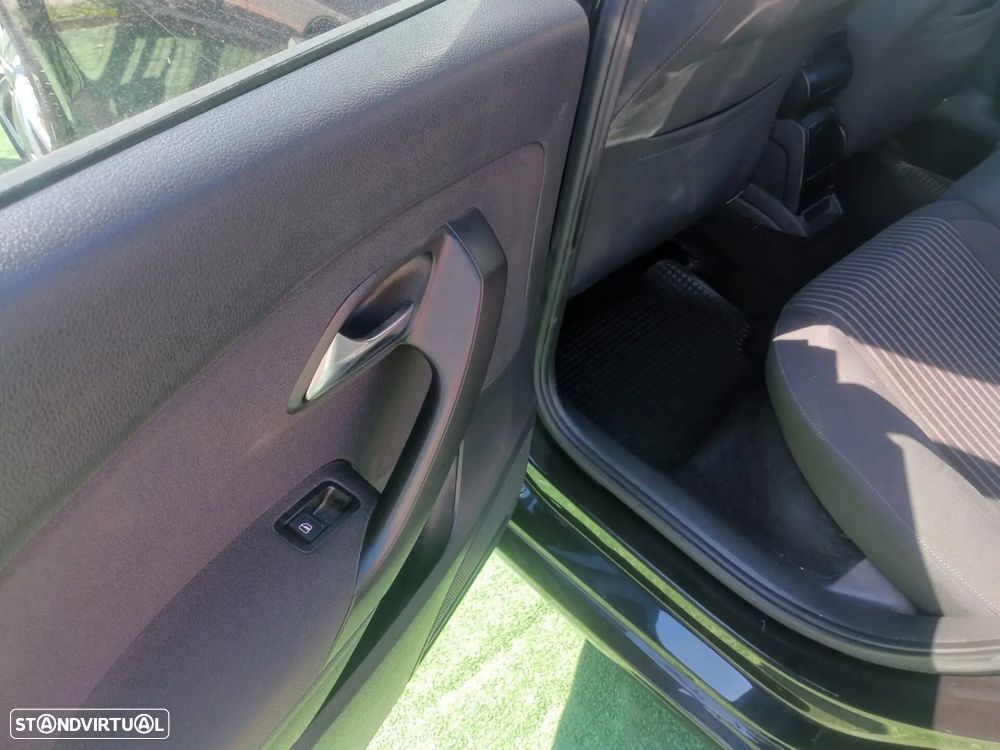 VW Polo 1.2 Sportline - 16