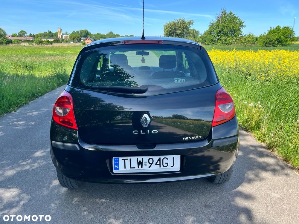 Renault Clio - 3