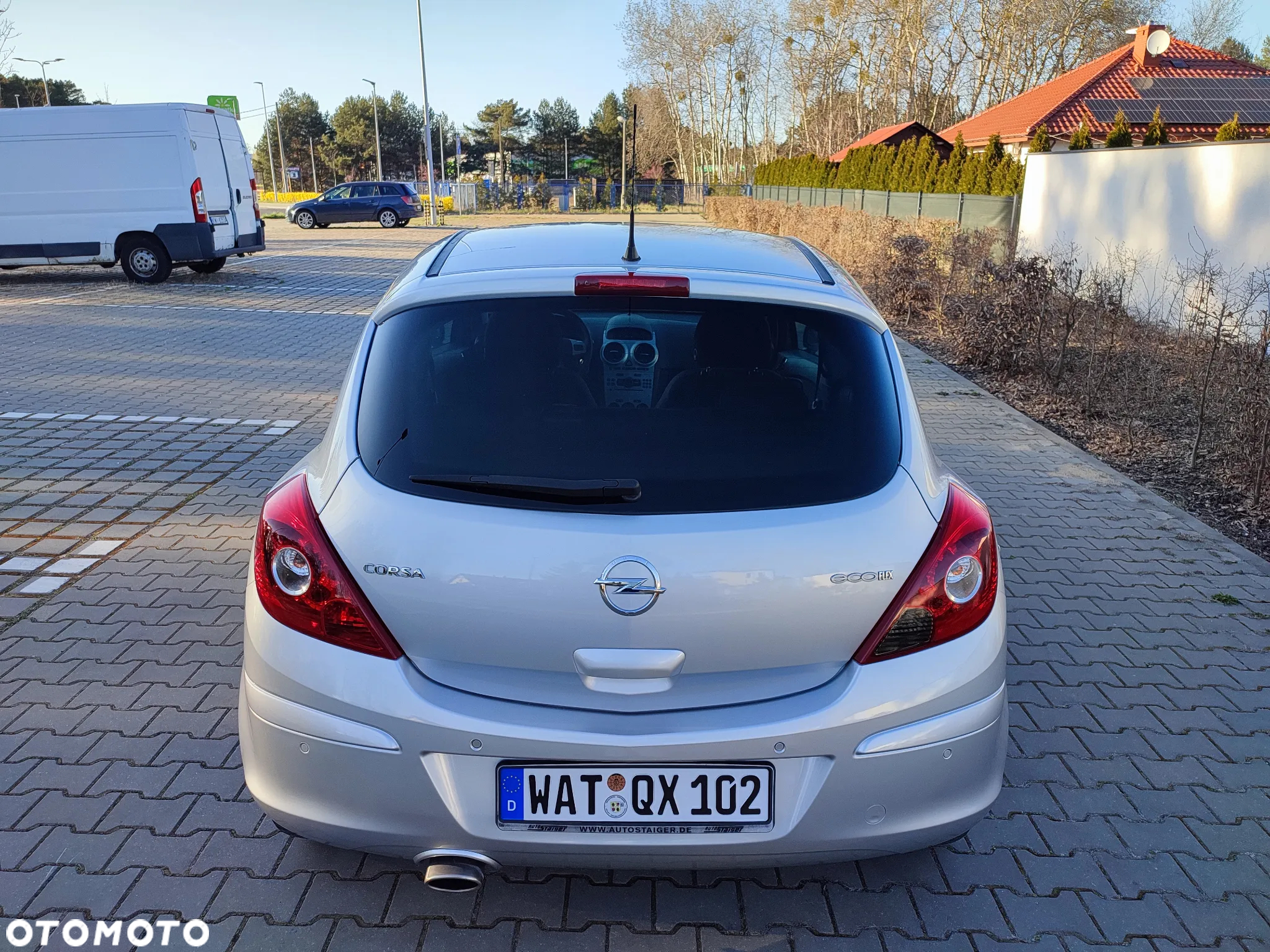 Opel Corsa 1.4 16V EcoFLEX Start-Stop Satellite - 9
