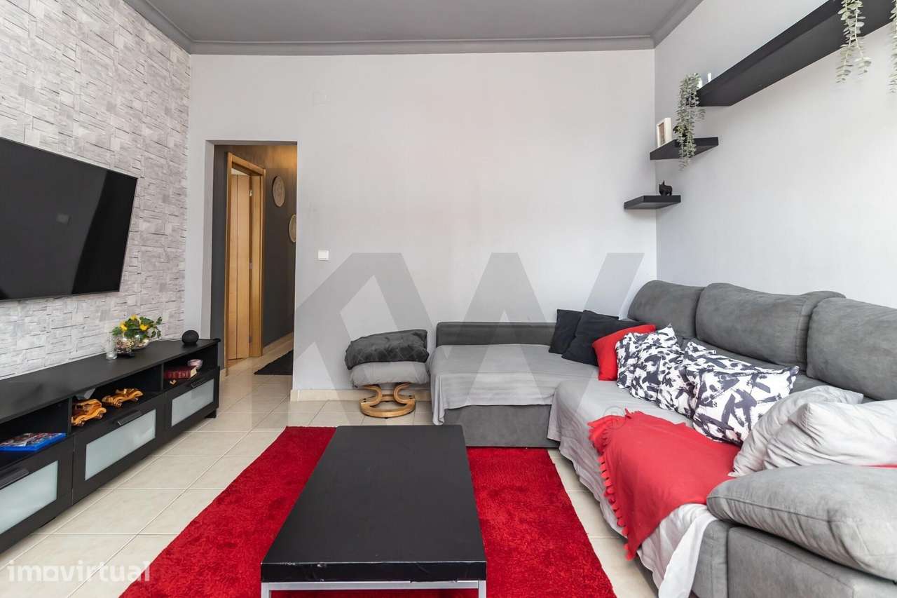 Apartamento T2  na Cruz de Pau - Grande imagem: 4/25