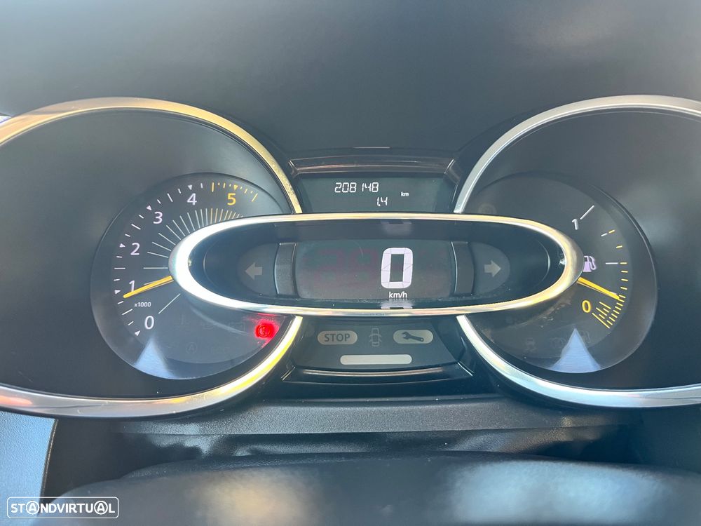 Renault Clio - 7