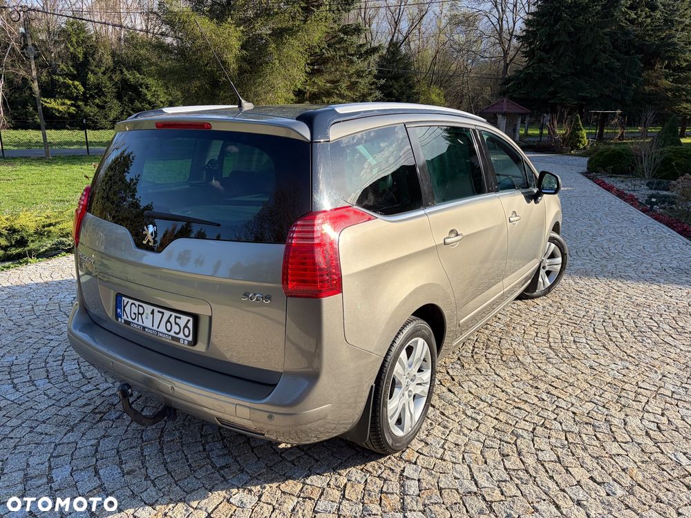 Peugeot 5008 HDI FAP 160 Automatik Allure - 37