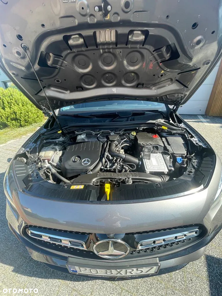 Mercedes-Benz GLA 200 Business Edition - 11