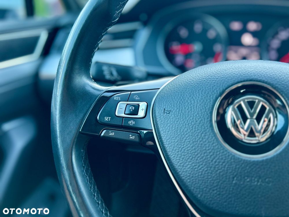 Volkswagen Passat 2.0 TDI BMT Comfortline DSG7 - 17