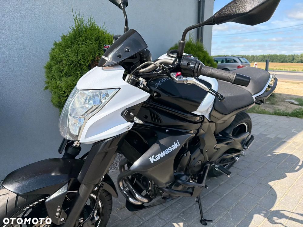 Kawasaki ER - 29