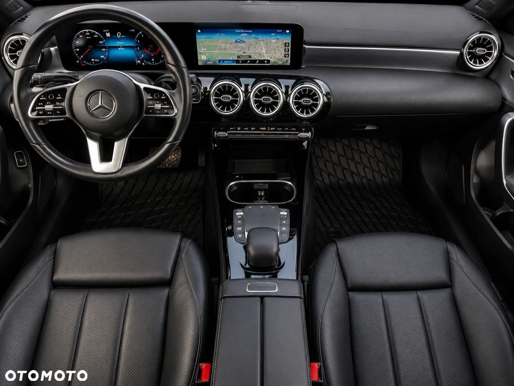Mercedes-Benz Klasa A 220 4-Matic 7G-DCT - 10