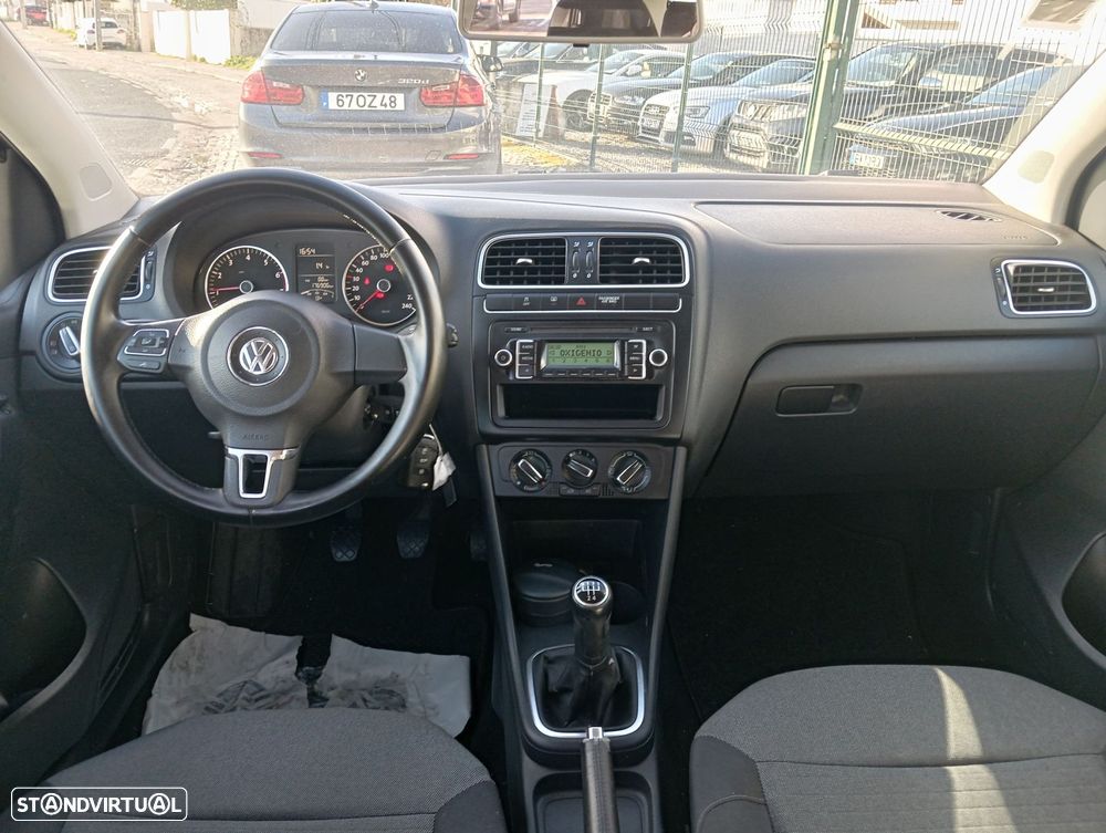 VW Polo 1.2 Confortline - 12
