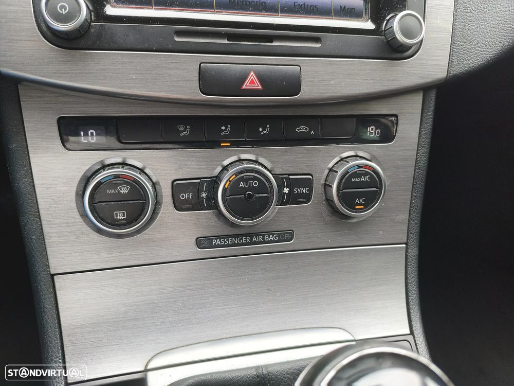 VW Passat Variant 1.6 TDI BlueMotion - 18
